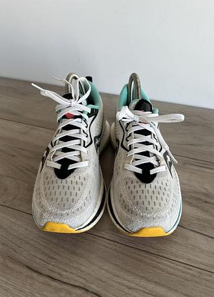 Кросівки saucony endorphin speed 2 оригінал 4