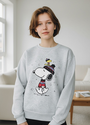 Теплый свитшот серый меланж с принтом snoopy