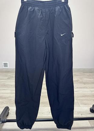 Штани nike мають підкладку котон