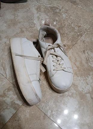 Кроссовки 38 размер