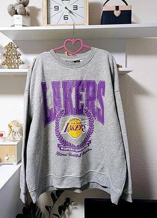 Классный свитшот с принтом кроп худи кофта