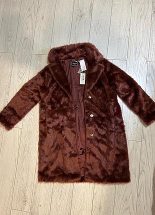 Шубка guess нова