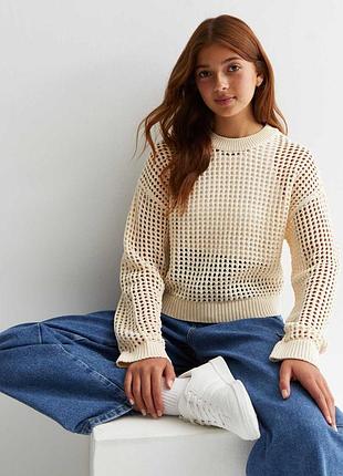 Кофтина в сіточку