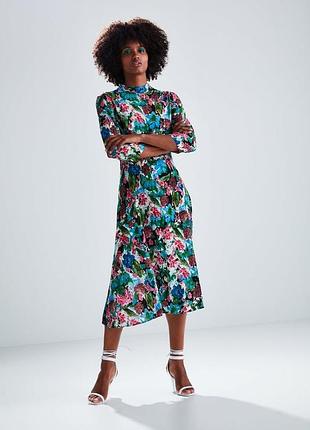 Плаття сукня