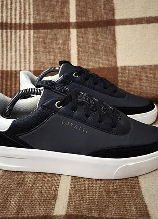 Чоловічі кросівки loyalti