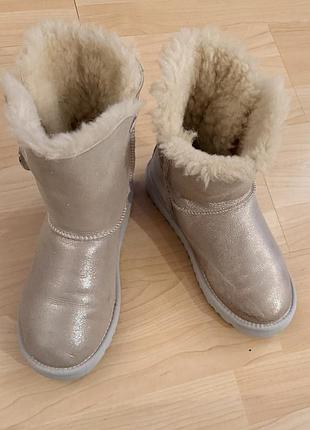 Уги жіночі розмір 39