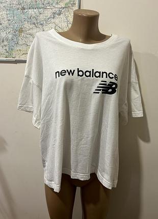 Футболка біла