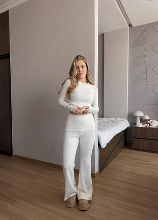 Теплый женский костюм