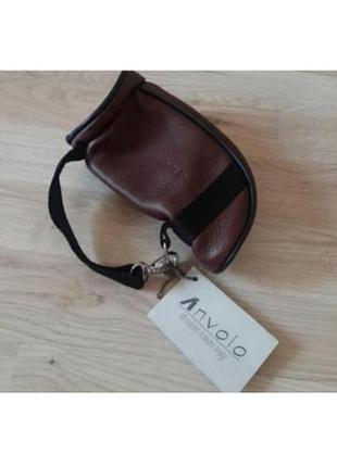 Сумочка маленькая, бренд anvolo..привозено из итальялии.
