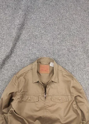 Чоловіча куртка levis оригінал на замок повсякденна мілітарі мінімалістична світлий хакі