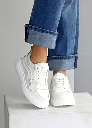 Універсальні жіночі шкіряні білі кросівки весняні осінні натуральна шкіра весна осінь