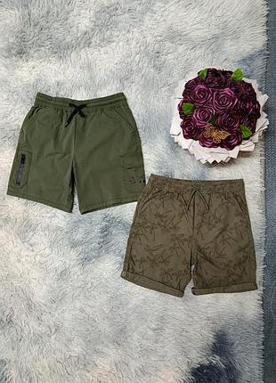 Набор шорты хаки карго и с принтом мальчишки на 10-11 г.