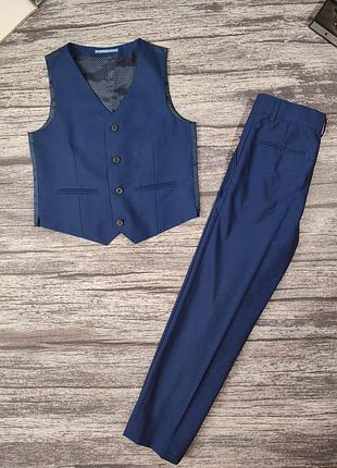 Жилетка і брюки для хлопчика