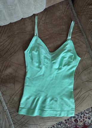 Женская втягивающая майка