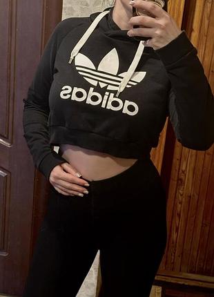 Вкорочене худі adidas