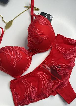❤️ ефектний комплект білизни у червоному кольорі ❤️