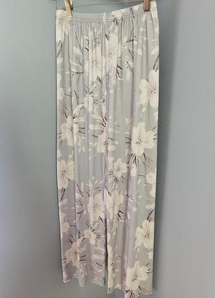 Женские домашние штаны размера m