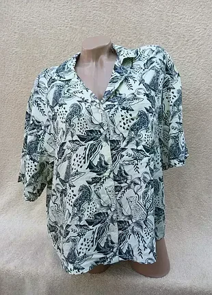 Укорочена легка сорочка,р50-52🤍🖤🤍🖤