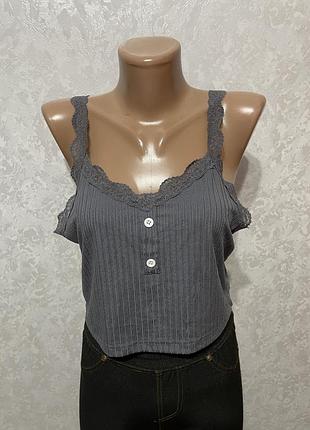 Топ топік з мереживом