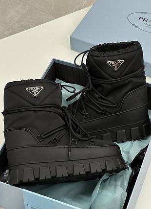 Жіночі черевики дутіки зима moon boot люкс бренд прада