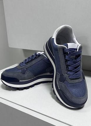 Кросівки жіночі liu•jo