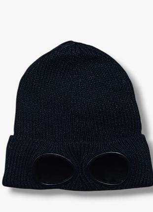 Шапка з лінзами