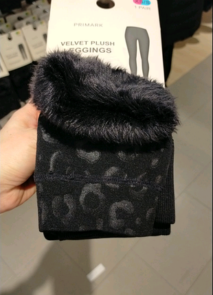 Теплые лосины на меху
Финансовая цена 🔥