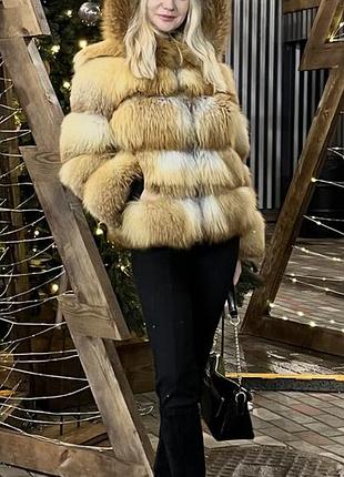 Шуба автолєді лисиця