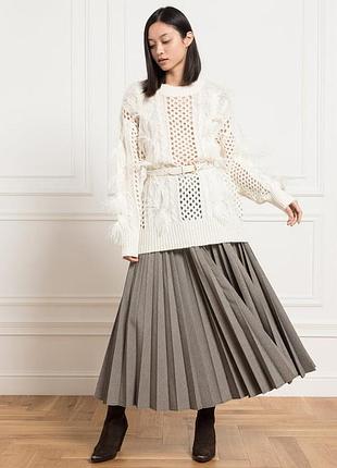 Білий ажурний светр з пір'ям страуса тwinset