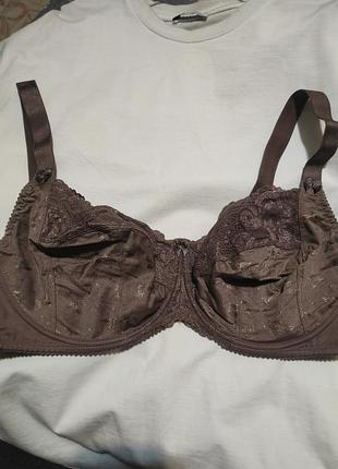 Бюстгальтер