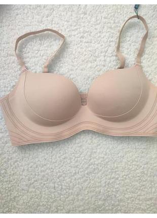 Бюстгальтер без косточек