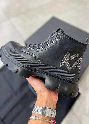 Шкіряні чорні жіночі брендові черевики на шнурівці на масивній підошві з протектором в чоловічому стилі karl  lagerfeld  37 - 38 розмір