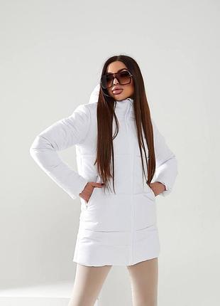 Теплая женская удлиненная куртка на лямках