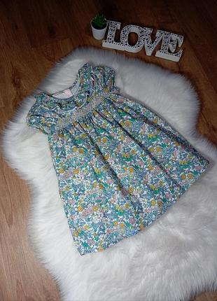 Винтажное платье с воротничком в цветочный принт на 2 года