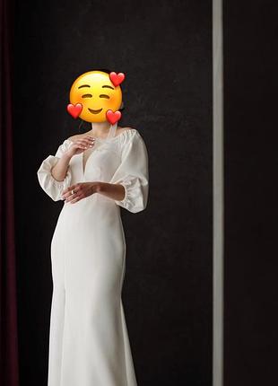 Весільна сукня