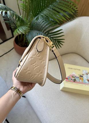 Сумка diane louis monogram empreinte vuitton leather sand 7