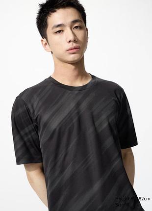 Футболка uniqlo з технологію відведення поту dry-ex