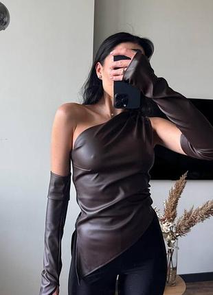 Топ з рукавицями еко шкіра в різних кольорах