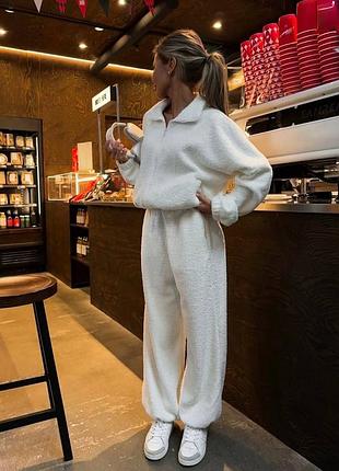 Жіночий теплий флісовий барашковий спортивний костюм двійка штани і кофта