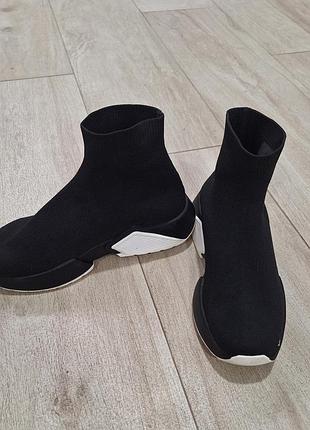 Високі кросівки-шкарпетки asos