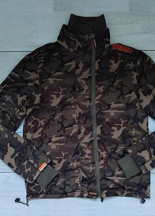 Легка чоловіча камуфляжна вітровка  з кишенями