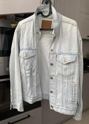 Джинсова куртка levis premium | s
