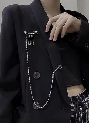 Брошка з ланцюжком під срібло шпилька з ланцюжками мінімалізм брошь панк брошки