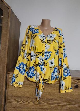 Блуза красивая