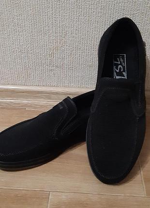 Туфлi-мокасини замшевi