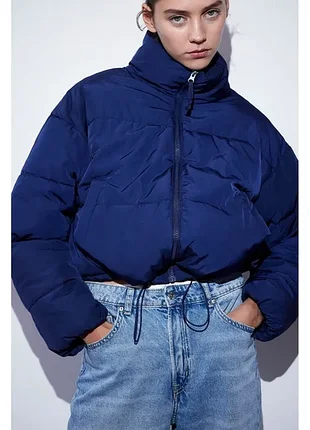 Стильная короткая демисезонная куртка