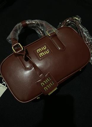 Сумочка в наявності