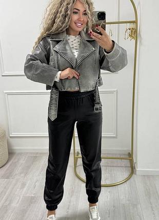 Великі розміри!теплі стильні жіночі шкіряні джогери, штани екошкіра на флісі, теплі брюки