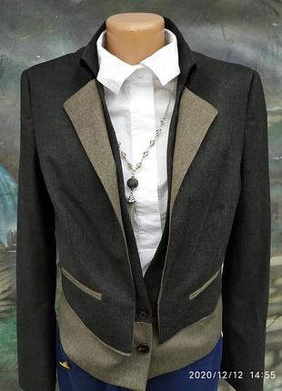 Стильный итальянский пиджак