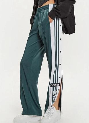 Спортивні штани прямі широкі смарагдового на закльопках кольору adibrake adidas